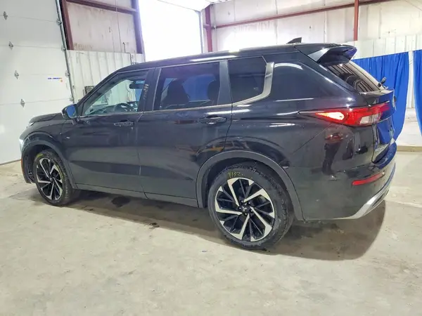 JA4J4VA87RZ049998 2024 MITSUBISHI OUTLANDER - Image 2