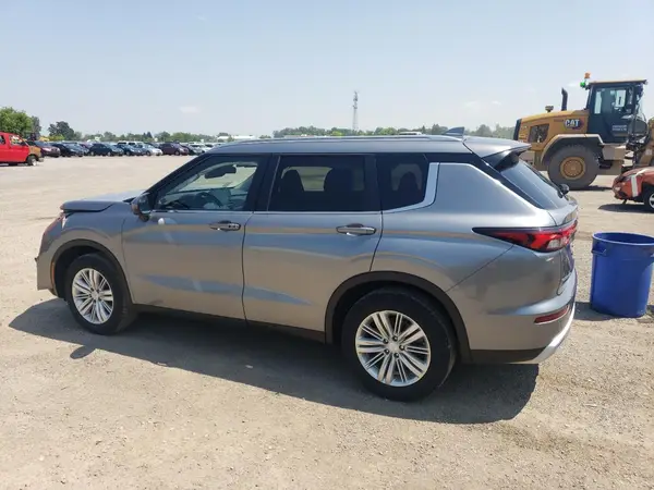 JA4J4VA87RZ601239 2024 MITSUBISHI OUTLANDER - Image 2