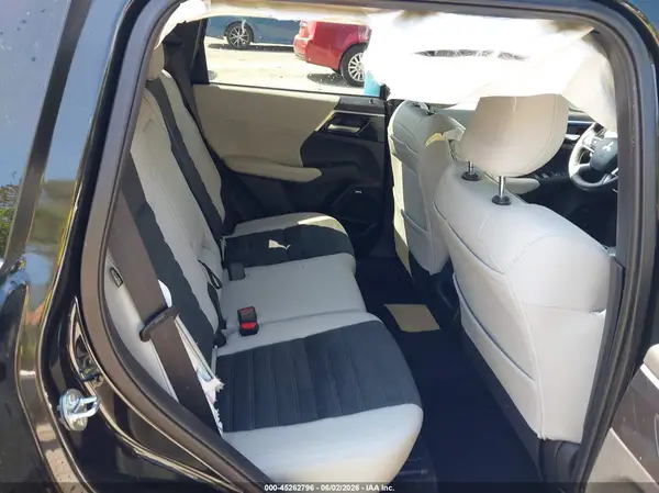 JA4J4VA87SZ023939 2025 MITSUBISHI OUTLANDER - Image 8