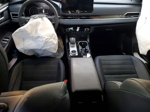 JA4J4VA87SZ027411 2025 MITSUBISHI OUTLANDER - Image 8
