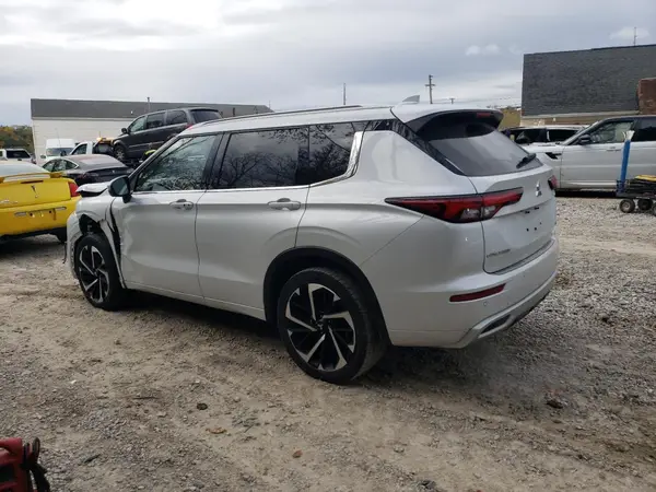JA4J4VA88NZ007687 2022 MITSUBISHI OUTLANDER - Image 2