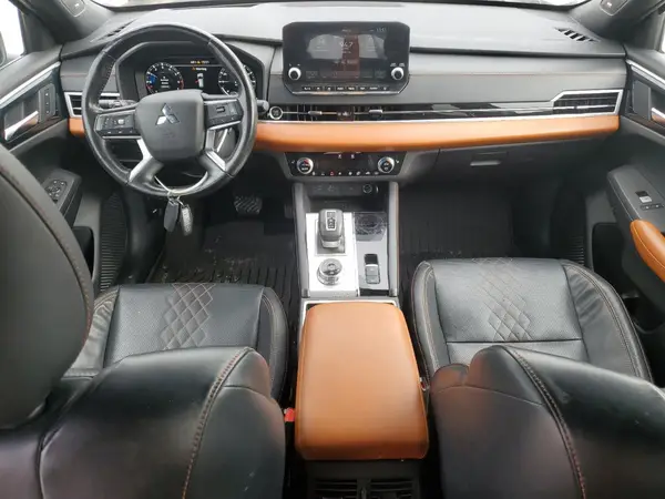 JA4J4VA88NZ028085 2022 MITSUBISHI OUTLANDER - Image 8