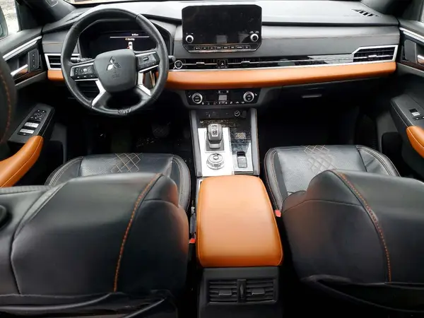 JA4J4VA88PZ020653 2023 MITSUBISHI OUTLANDER - Image 8
