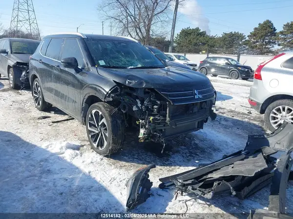 JA4J4VA88PZ612537 2023 MITSUBISHI OUTLANDER - Image 1