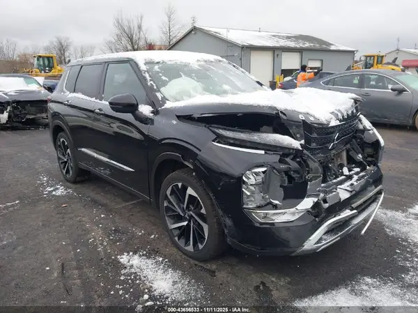 JA4J4VA88RZ022034 2024 MITSUBISHI OUTLANDER - Image 1