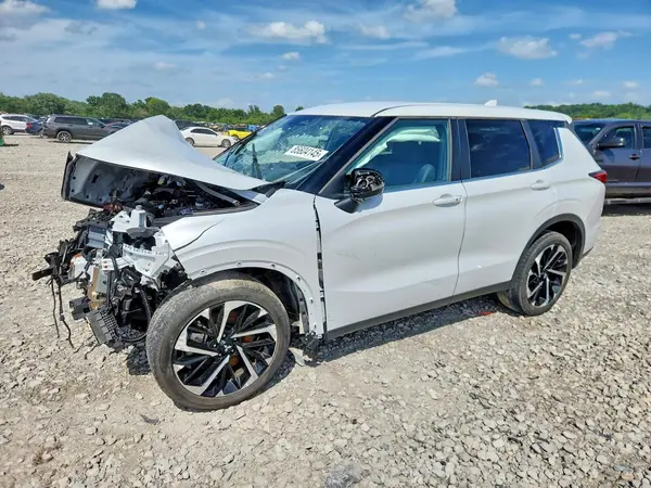 JA4J4VA88RZ024866 2024 MITSUBISHI OUTLANDER - Image 1