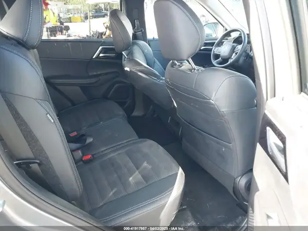 JA4J4VA88RZ032191 2024 MITSUBISHI OUTLANDER - Image 8