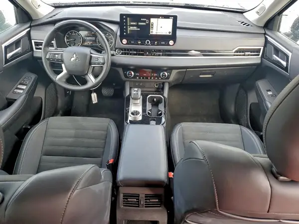 JA4J4VA88SZ018197 2025 MITSUBISHI OUTLANDER - Image 8