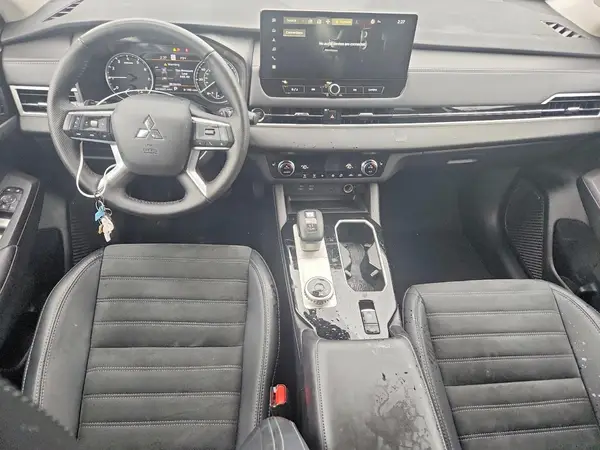 JA4J4VA88SZ051457 2025 MITSUBISHI OUTLANDER - Image 8