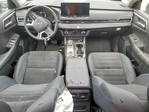 JA4J4VA88SZ622879 2025 MITSUBISHI OUTLANDER - Image 8