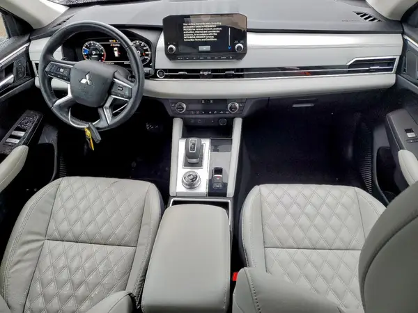 JA4J4VA89NZ039113 2022 MITSUBISHI OUTLANDER - Image 8