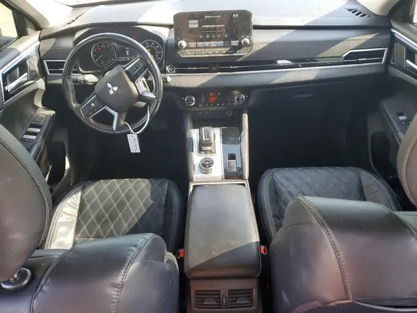 JA4J4VA89NZ073813 2022 MITSUBISHI OUTLANDER - Image 8