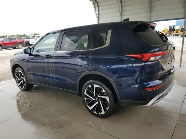 JA4J4VA89RZ014105 2024 MITSUBISHI OUTLANDER - Image 2