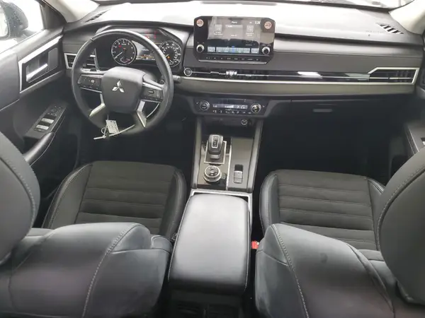 JA4J4VA89RZ014105 2024 MITSUBISHI OUTLANDER - Image 8