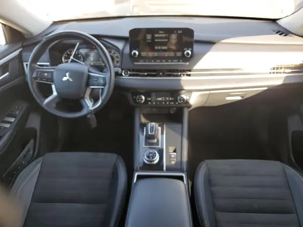 JA4J4VA89RZ047170 2024 MITSUBISHI OUTLANDER - Image 8