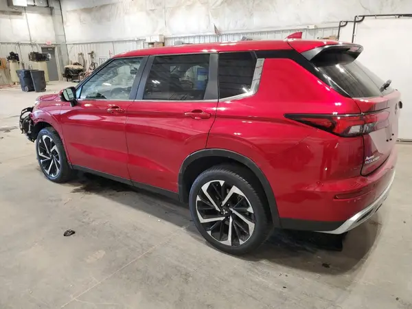 JA4J4VA89RZ063174 2024 MITSUBISHI OUTLANDER - Image 2