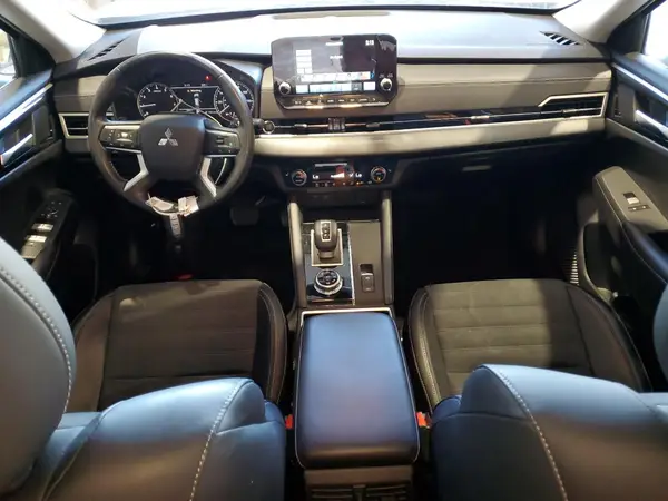JA4J4VA89RZ067810 2024 MITSUBISHI OUTLANDER - Image 8
