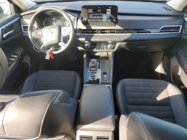 JA4J4VA89RZ074787 2024 MITSUBISHI OUTLANDER - Image 8