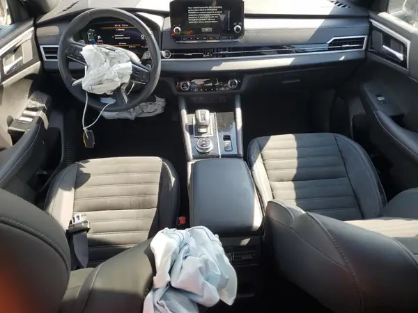 JA4J4VA89RZ085062 2024 MITSUBISHI OUTLANDER - Image 8