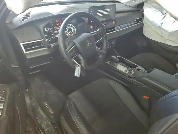 JA4J4VA89SZ038359 2025 MITSUBISHI OUTLANDER - Image 8