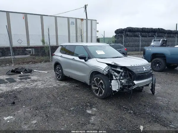 JA4J4VA8XPZ025997 2023 MITSUBISHI OUTLANDER - Image 1