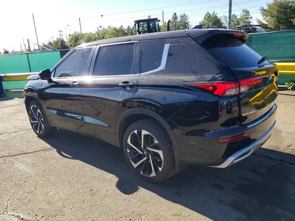 JA4J4VA8XRZ003257 2024 MITSUBISHI OUTLANDER - Image 2