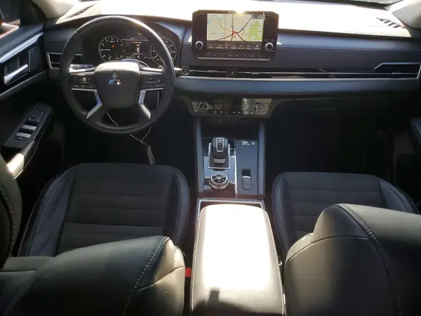 JA4J4VA8XRZ003257 2024 MITSUBISHI OUTLANDER - Image 8