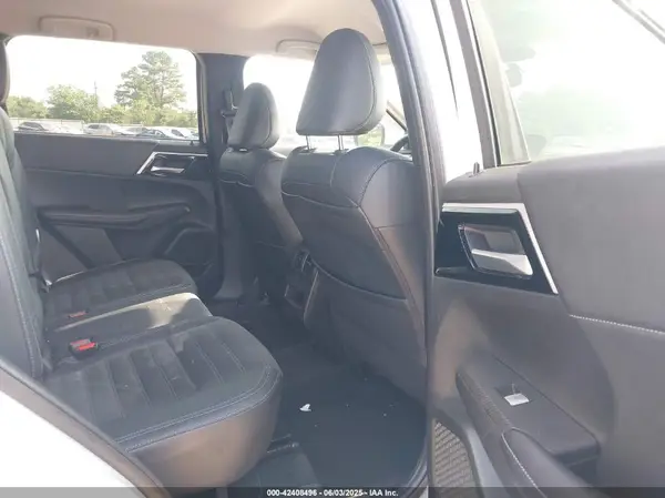 JA4J4VA8XRZ029907 2024 MITSUBISHI OUTLANDER - Image 8