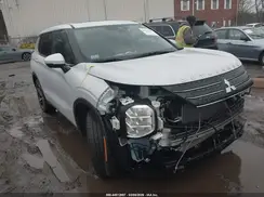 JA4J4VA8XRZ030118 2024 MITSUBISHI OUTLANDER