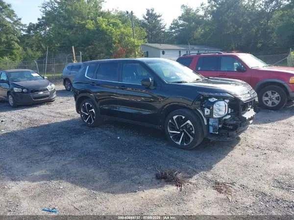 JA4J4VA8XRZ048408 2024 MITSUBISHI OUTLANDER - Image 1