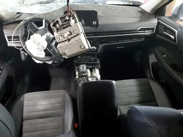 JA4J4VA8XRZ078766 2024 MITSUBISHI OUTLANDER - Image 8