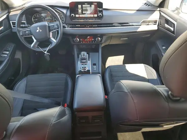 JA4J4VA8XRZ079500 2024 MITSUBISHI OUTLANDER - Image 8