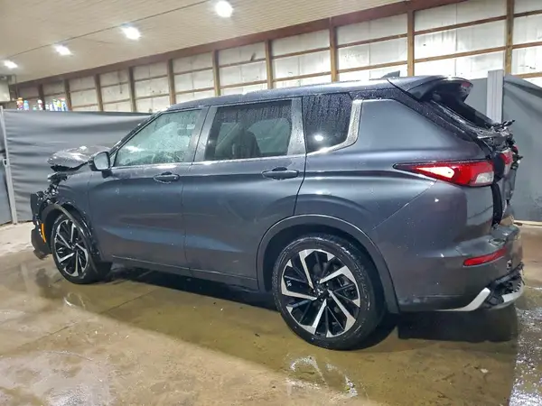 JA4J4VA8XRZ081618 2024 MITSUBISHI OUTLANDER - Image 2