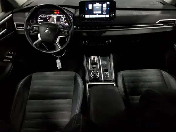 JA4J4VA8XRZ089394 2024 MITSUBISHI OUTLANDER - Image 8