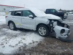 JA4J4VA8XRZ605205 2024 MITSUBISHI OUTLANDER