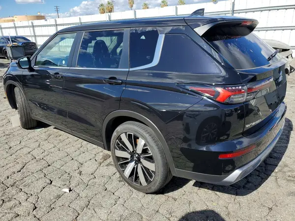 JA4J4VA8XSZ017536 2025 MITSUBISHI OUTLANDER - Image 2