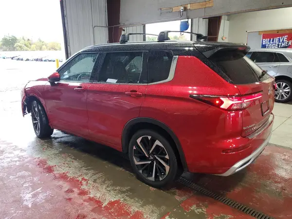 JA4J4WA80RZ056748 2024 MITSUBISHI OUTLANDER - Image 2