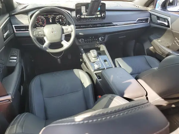 JA4J4WA81RZ072036 2024 MITSUBISHI OUTLANDER - Image 8