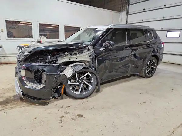 JA4J4WA82RZ039563 2024 MITSUBISHI OUTLANDER - Image 1
