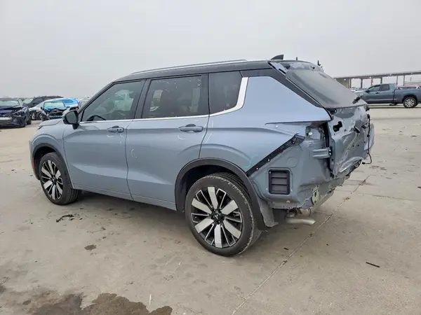 JA4J4WA82SZ053551 2025 MITSUBISHI OUTLANDER - Image 2