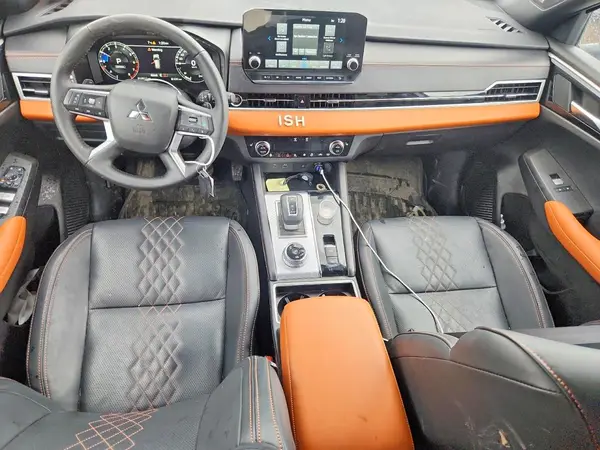 JA4J4WA83RZ633756 2024 MITSUBISHI OUTLANDER - Image 8