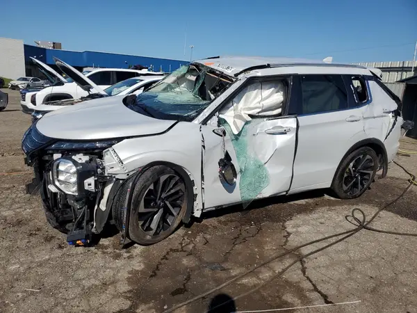 JA4J4WA84RZ088747 2024 MITSUBISHI OUTLANDER - Image 1