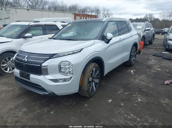 JA4J4WA85SZ036730 2025 MITSUBISHI OUTLANDER - Image 2