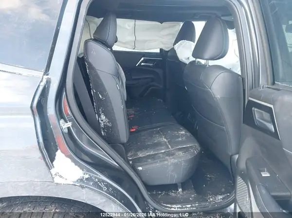 JA4J4WA86RZ635730 2024 MITSUBISHI OUTLANDER - Image 8