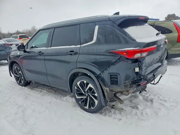 JA4J4WA88RZ625698 2024 MITSUBISHI OUTLANDER - Image 2