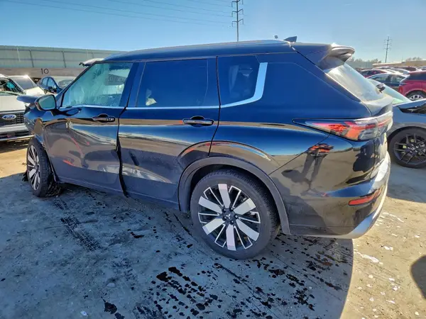 JA4J4WA89SZ022720 2025 MITSUBISHI OUTLANDER - Image 2