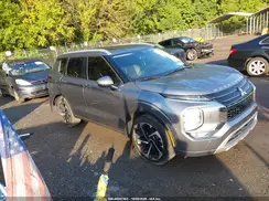 JA4J4WA8XRZ011946 2024 MITSUBISHI OUTLANDER