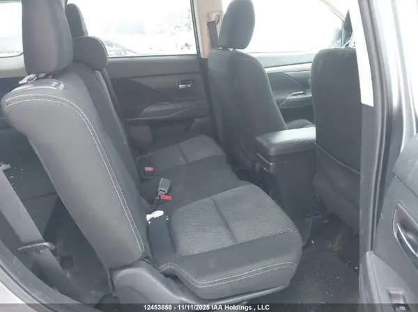 JA4JZ3AX0GZ601965 2016 MITSUBISHI OUTLANDER - Image 8
