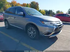 JA4JZ3AX0GZ605806 2016 MITSUBISHI OUTLANDER