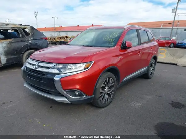 JA4JZ3AX0HZ605998 2017 MITSUBISHI OUTLANDER - Image 2